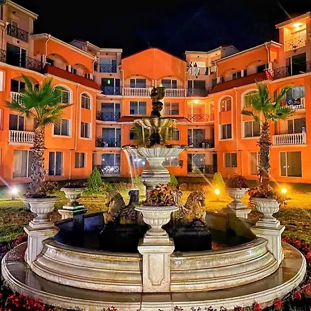 Golden Hacienda 아파트