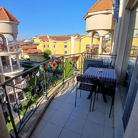 Golden Hacienda * 소조폴