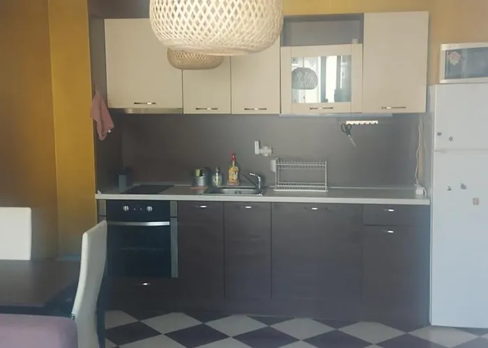 Golden Hacienda 아파트